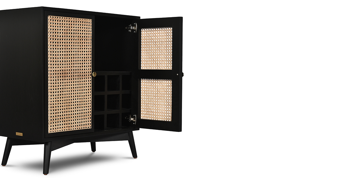 Lap and Dado Wells Rattan Bar Black 7
